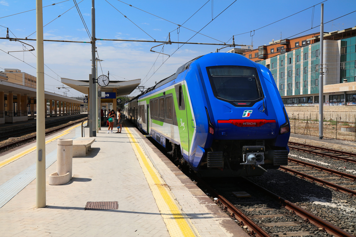 Treno stazione 1